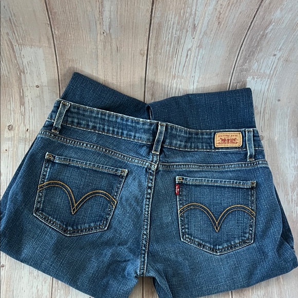 Levi’s 524 Too Superlow Bootcut Jeans - Medium Wash - Size 9 - Picture 5 of 9